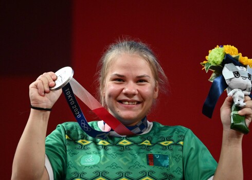 21 gadu vecā Turkmenistānas sportiste Poļina Gurjeva.