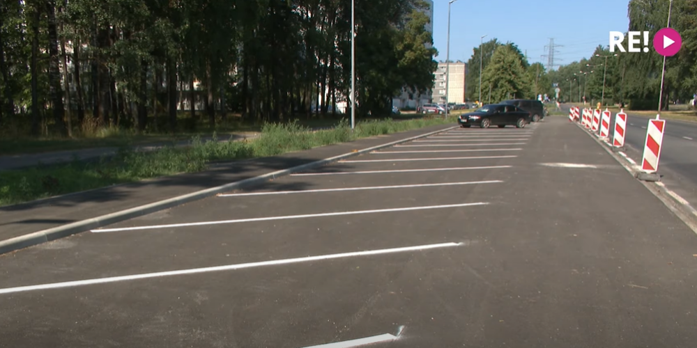 Абсурд в Иманте: парковки есть, но парковаться нельзя