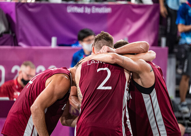 Latvijas 3x3 basketbolisti grauj Beļģiju un cīnīsies par olimpisko zeltu