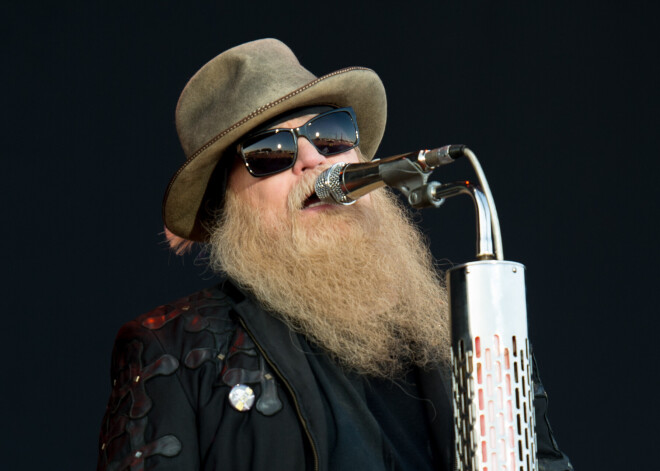 Miris grupas "ZZ Top" basģitārists Dastijs Hils