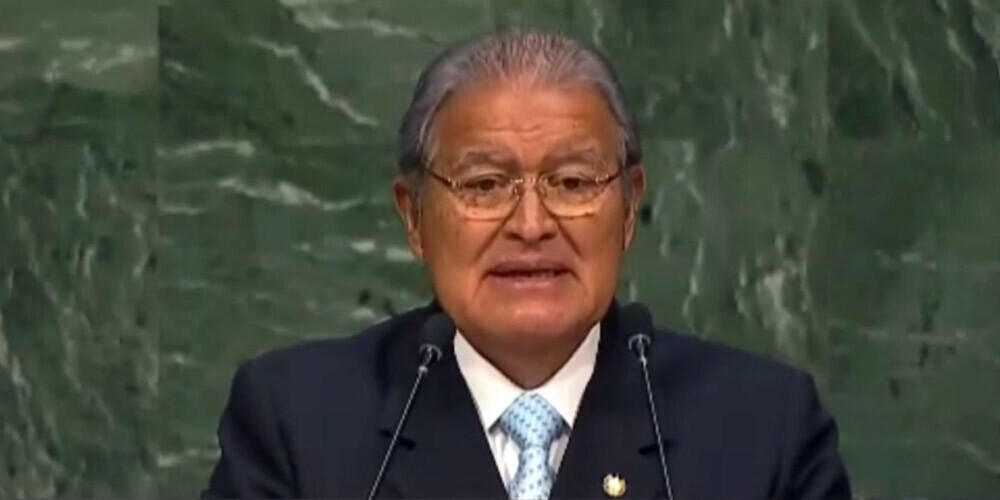 Salvadoras bijušais prezidents Salvadors Sančess Serens tiek apsūdzēts par naudas atmazgāšanu, līdzekļu piesavināšanos un neatļautu iedzīvošanos bagātībā.