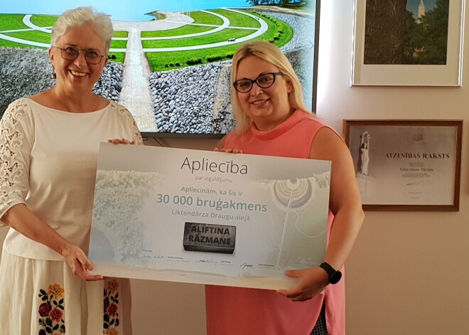 Likteņdārza Draugu alejā personalizēto bruģakmeņu skaits sasniedzis 30 tūkstošus