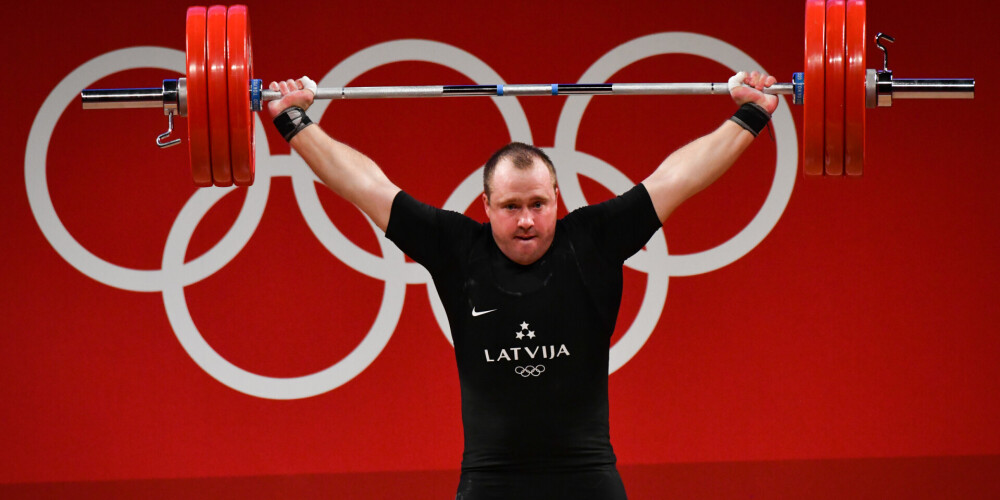 Svarcēlājs Artūrs Plēsnieks izcīna olimpisko spēļu bronzas medaļu