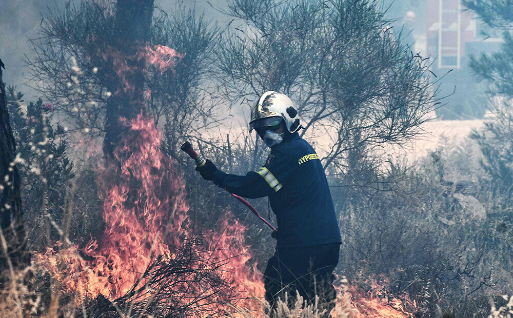 Ziemeļmaķedonija izsludinājusi valstī krīzes stāvokli saistībā meža ugunsgrēkiem
