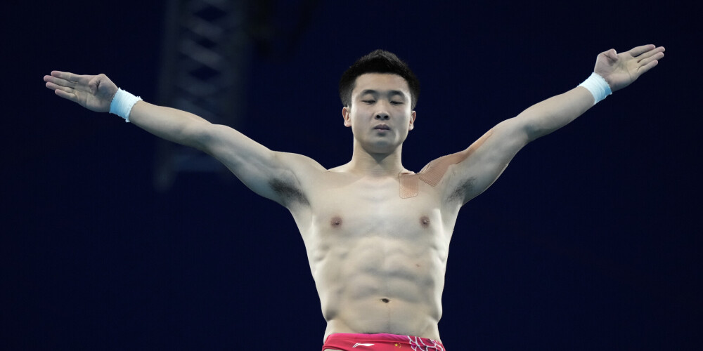 Ar ķīnieša Cao uzvaru noslēdzas olimpisko spēļu daiļlēkšanas sacensības