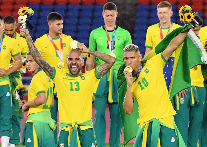 Brazīlijas futbolisti otro reizi pēc kārtas izcīna olimpisko zeltu