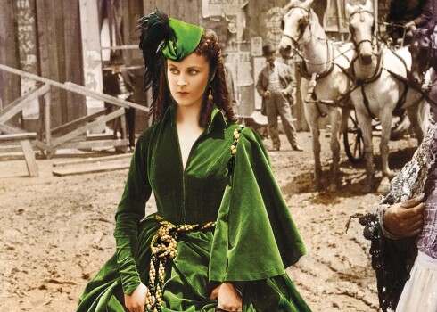 Зеленый — цвет сезона. Часть 4. Культовые зеленые платья в кино