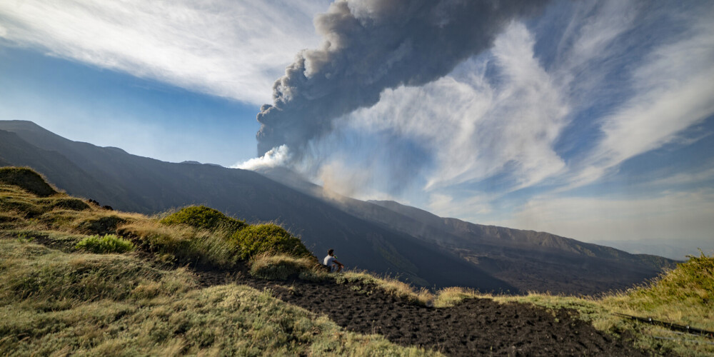Etnas vulkāns pēc šīgada izvirdumiem kļuvis augstāks