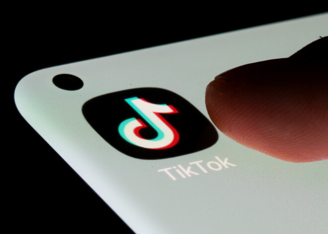 "TikTok" pērn kļuvusi par visvairāk lejupielādēto lietotni