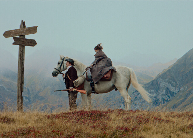 Noskaties - publiskots jaunā latviešu vesterna "Wild East. Kur vedīs ceļš" treileris