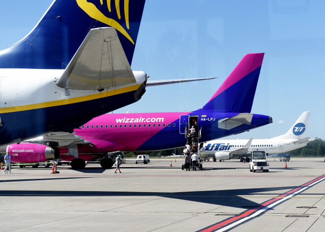 "Wizz Air" slēgs bāzi lidostā "Rīga"