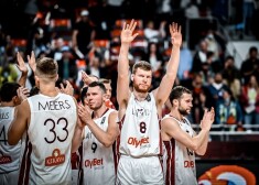 Latvijas basketbolisti uzvar Rumāniju un iekļūst Pasaules kausa kvalifikācijas turnīrā