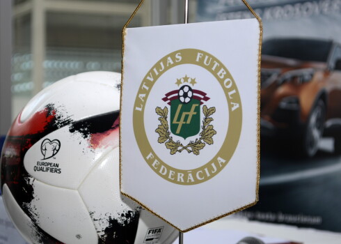 LFF simtgadei par godu notiks Latvijas un pasaules futbola leģendu spēle