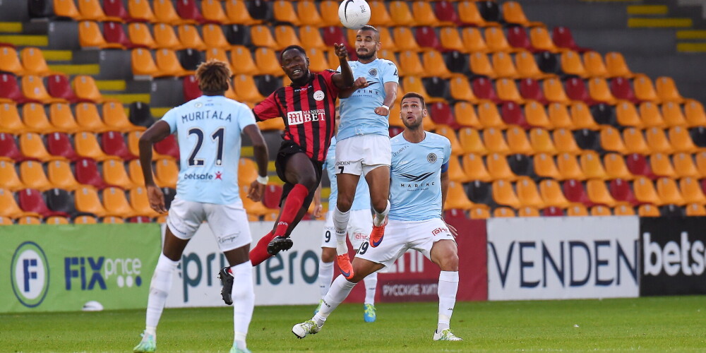 UEFA Konferences līgas kvalifikācijas play-off spēle futbolā starp "Riga" FC un "Red Imps" komandām Skonto stadionā.