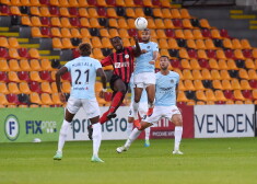 UEFA Konferences līgas kvalifikācijas play-off spēle futbolā starp "Riga" FC un "Red Imps" komandām Skonto stadionā.