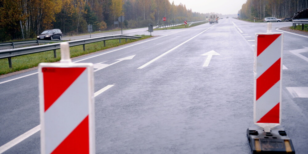 Autovadītāju ievērībai: vairāk kā 100 valsts ceļu posmos turpinās remontdarbi