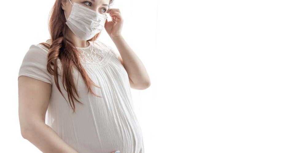 Гинеколог рассказывает о рисках заболевания Covid-19 во время беременности