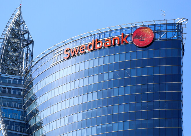 "Swedbank" tiesnesim Bulam par cieņas un goda aizskaršanu maksās 1000 eiro naudas sods