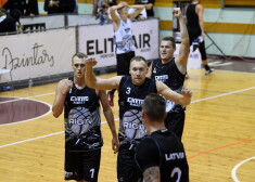 3x3 basketbola turnīra "Ghetto Basket Rīga Challenger" ceturdaļfināla spēle starp Latvijas komandu "Rīga" un Serbijas komandu "Ub" Daugavas sporta namā.