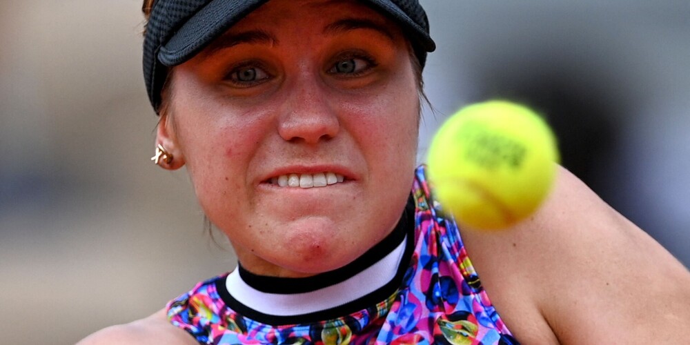 Sofija Anna Kenina (angļu: Sofia Anna Kenin; dzimusi 1998. gada 14. novembrī Maskavā, Krievijā) ir profesionāla Krievijas izcelsmes ASV tenisiste. Viņas lielākais sasniegums ir uzvara 2020. gada Austrālijas atklātajā čempionātā tenisā.S. Keninas vecāki ir Krievijas emigranti, kuri 1987. gadā pārcēlušies dzīvot no PSRS uz ASV, un apmetās Maskavā uz laiku, kad piedzima Sofija, lai pēc dažiem mēnešiem atgreieztos ASV.