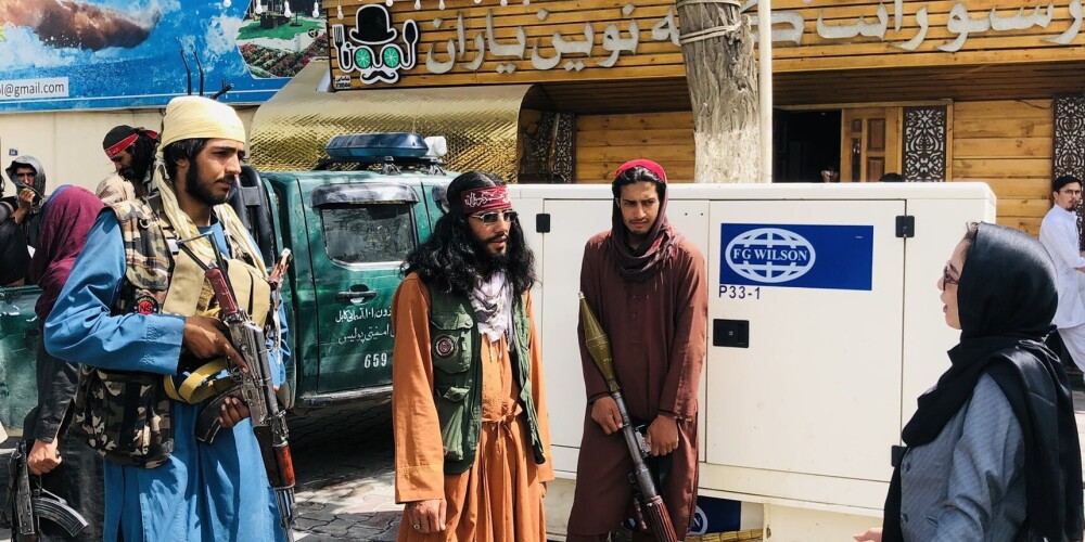 Журналисты подсчитали стоимость нарядов "стильно одетых" талибов