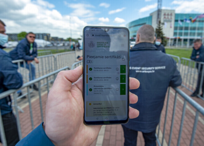 Что грозит латвийцам, купившим фиктивные covid-сертификаты?