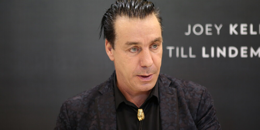 Rokgrupas "Rammstein" līderis Tils Lindermans.