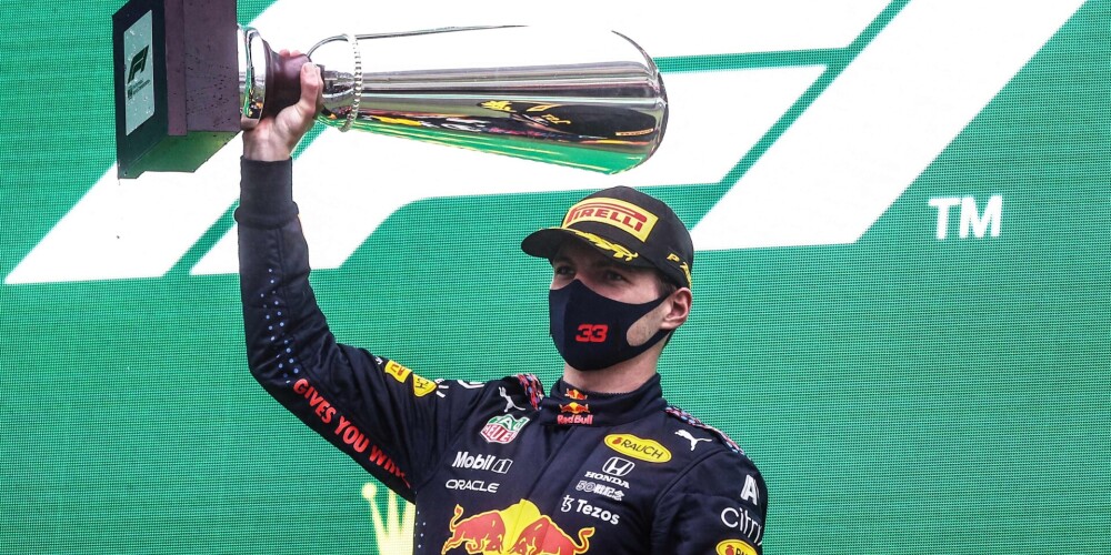 Lietainos laika apstākļos Verstapens pasludināts par uzvarētāju Beļģijas "Grand Prix"