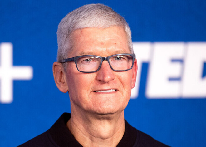 Генеральный директор Apple получил премию размером 750 млн долларов