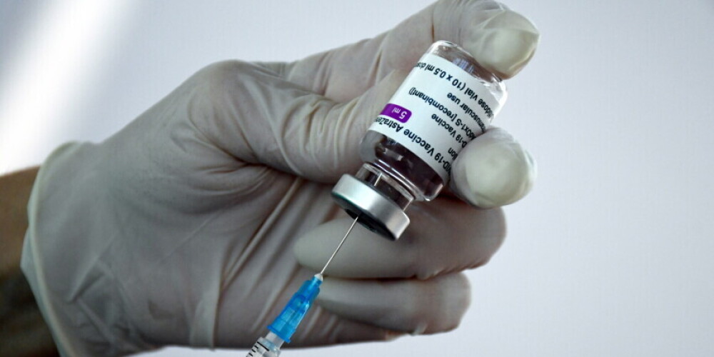 Латвийские специалисты по иммунизации рекомендуют дополнительную дозу Covid-19 для определенной группы населения