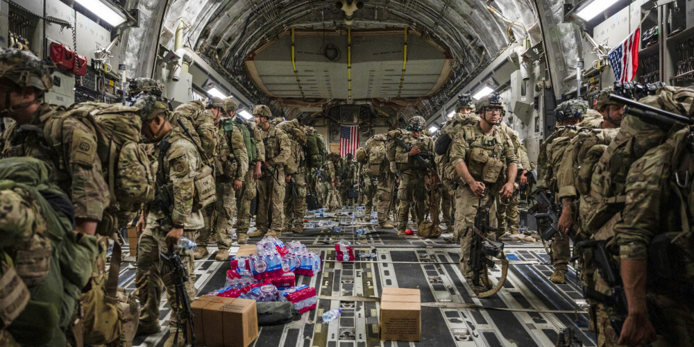 Afganistānas eksministre nosoda veidu, kā ASV karavīri pametuši valsti