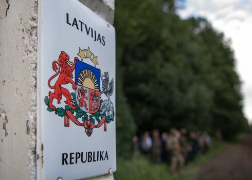 Министр: "Ситуация на белорусской границе напряженная, но беспокоиться не о чем"