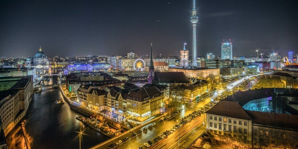 Vācijas uzņēmumi sūdzas par augstajām elektroenerģijas cenām
