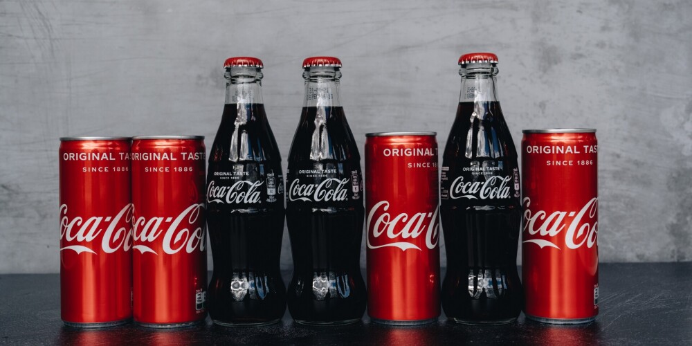 Uzņēmumu "Coca-Cola" skārusi bundžiņu krīze