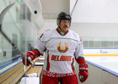 Baltkrievijas hokejistu nožēlojamā pazemība diktatora priekšā. Baltkrievu volejbolistam Artūram Ūdrim tas ir pretīgi
