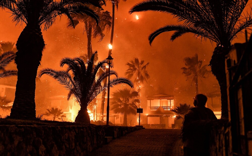 Grieķijā izveido Klimata krīzes ministriju postošo savvaļas ugunsgrēku ietekmē