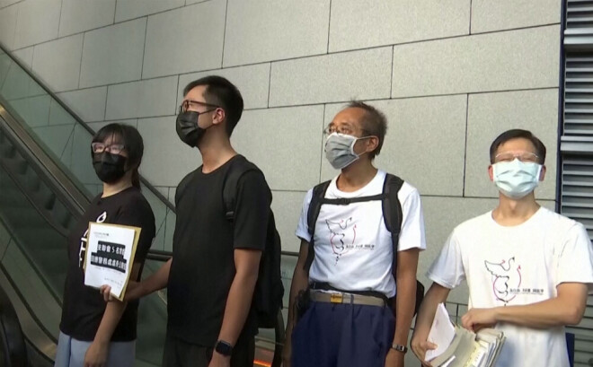 Viņi aizturēti, pamatojoties ar pretrunīgi vērtēto nacionālās drošības likumu.