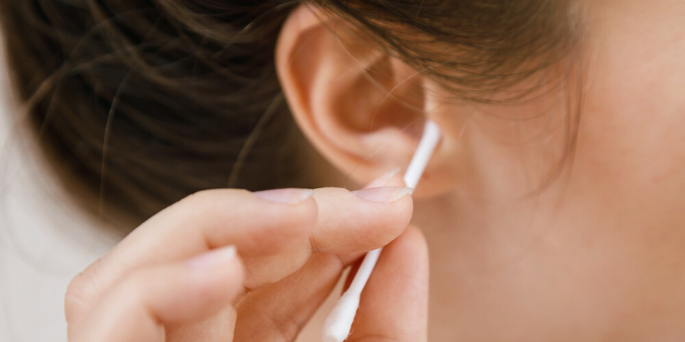 Kā drīkstam un kā nedrīkstam tīrīt ausis?