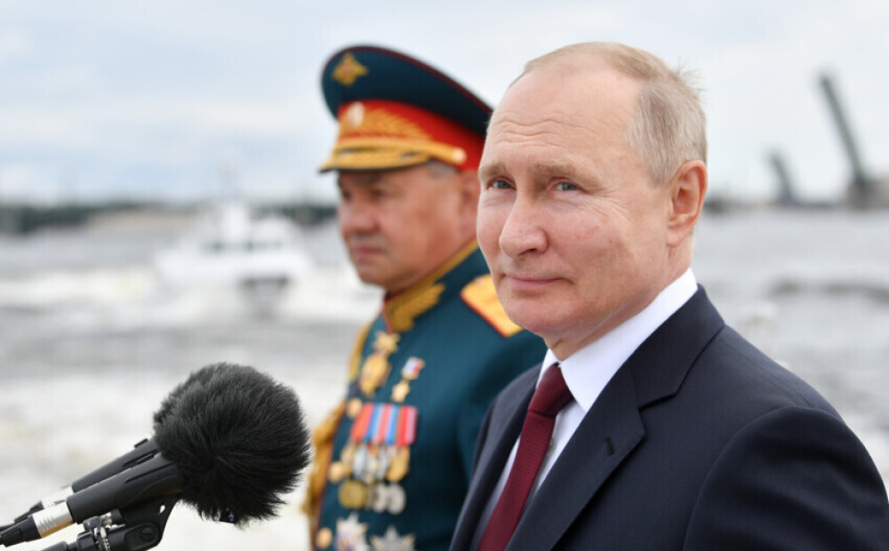Putins apstiprina algu palielināšanu tiesībsargājošo iestāžu darbiniekiem un militārpersonām