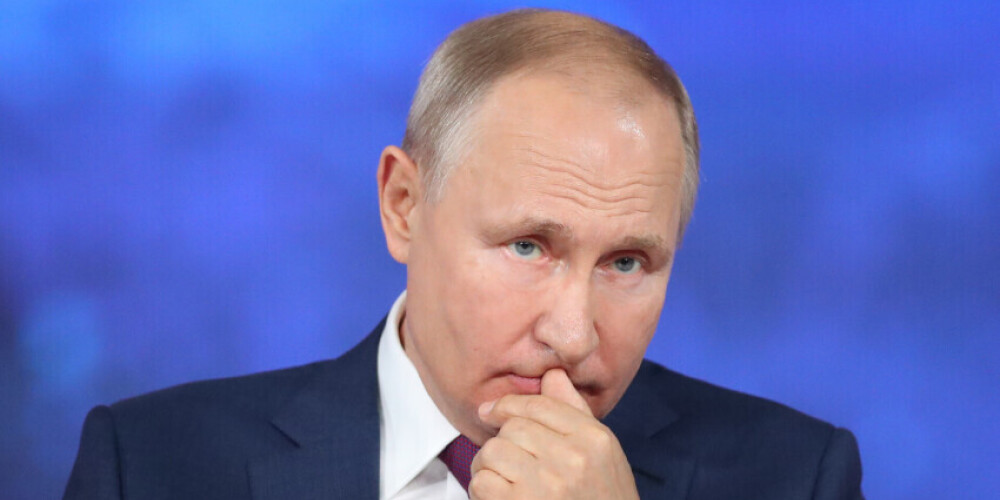 Putina tuvāko cilvēku lokā uzliesmojis Covid-19, Kremļa saimnieks ievēros pašizolāciju