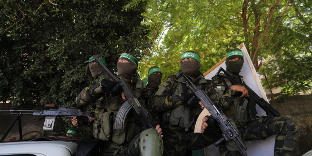 Izraēlas tiesa liek "Hamas" maksāt miljonus par padsmitnieku nogalināšanu 2014.gadā