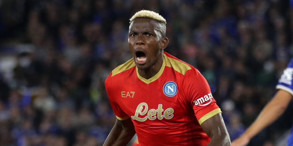 Società Sportiva Calcio Napoli, biežāk zināms vienkārši kā "Napoli", ir profesionāls Itālijas futbola klubs no Neapoles Kampānijas reģionā. Pašlaik spēlē A sērijā, mājas spēles aizvada San Paolo stadionā. Klubs tika dibināts 1926. gadā, 2004. gadā bankrotēja, bet tika atjaunots un jau 2007. gadā atgriezās A sērijā. Napoli ir divas reizes kļuvuši par Itālijas čempioniem, sešas reizes ieguvuši Itālijas kausu, kā arī vienreiz uzvarējuši UEFA kausa izcīņā. Klubā ir spēlējis viens no visu laiku izcilākajiem futbolistiem Djego Maradona