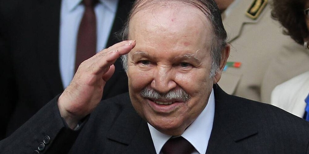В Алжире объявили трехдневный траур в связи со смертью экс-президента