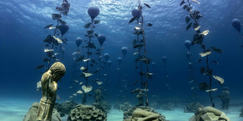 ФОТО: новой достопримечательностью Кипра стал подводный музей скульптур