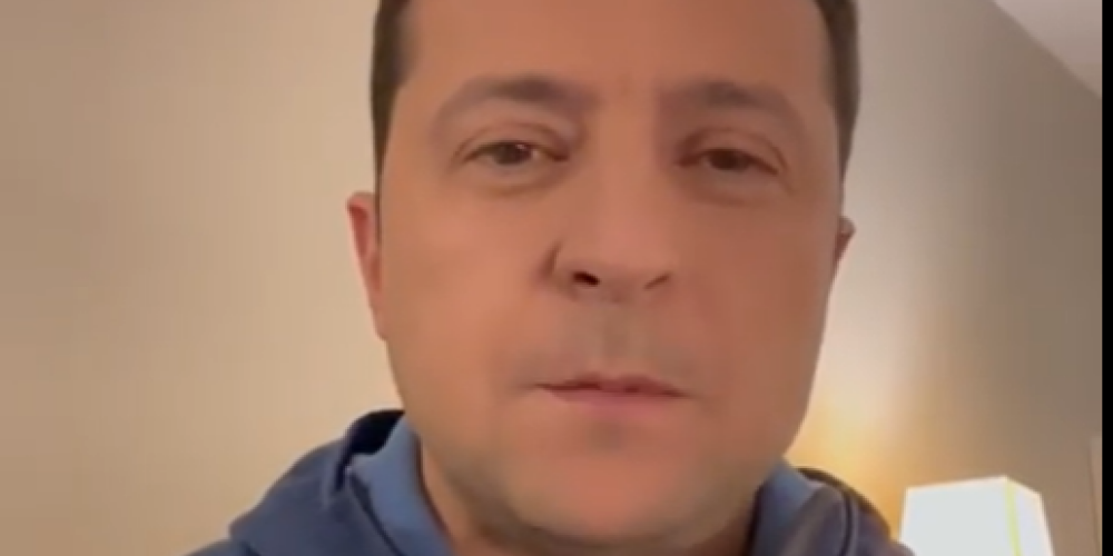 "Это слабость": президент Украины Зеленский обратился к тем, кто расстрелял машину с его помощником