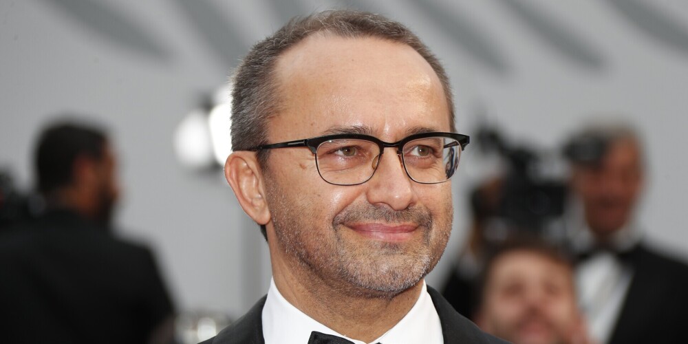 Андре́й Петро́вич Звя́гинцев (род. 6 февраля 1964, Новосибирск) — российский кинорежиссёр и сценарист. Обладатель главного приза Венецианского и лауреат Каннского кинофестивалей. Двукратный номинант на премию «Оскар» в категории «Лучший фильм на иностранном языке» (2015, 2018) за фильмы «Левиафан» (2014) и «Нелюбовь» (2017). В декабре 2019 года семейная драма Звягинцева «Елена» (2011) стала единственной картиной из России в списке 50 лучших мировых фильмов второго десятилетия XXI века, составленном американским журналом Rolling Stone.