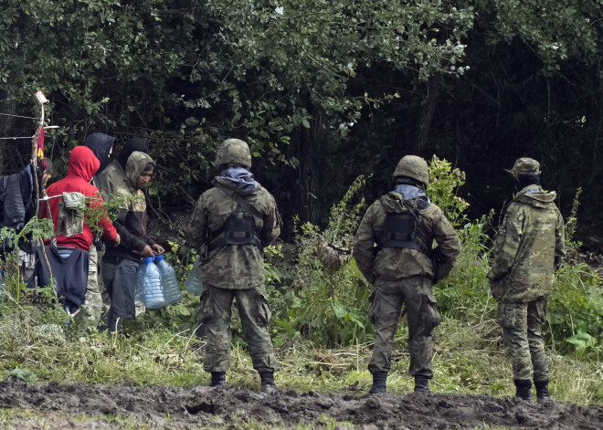 Brisele vēlas iejaukties Polijas robežas apsardzībā