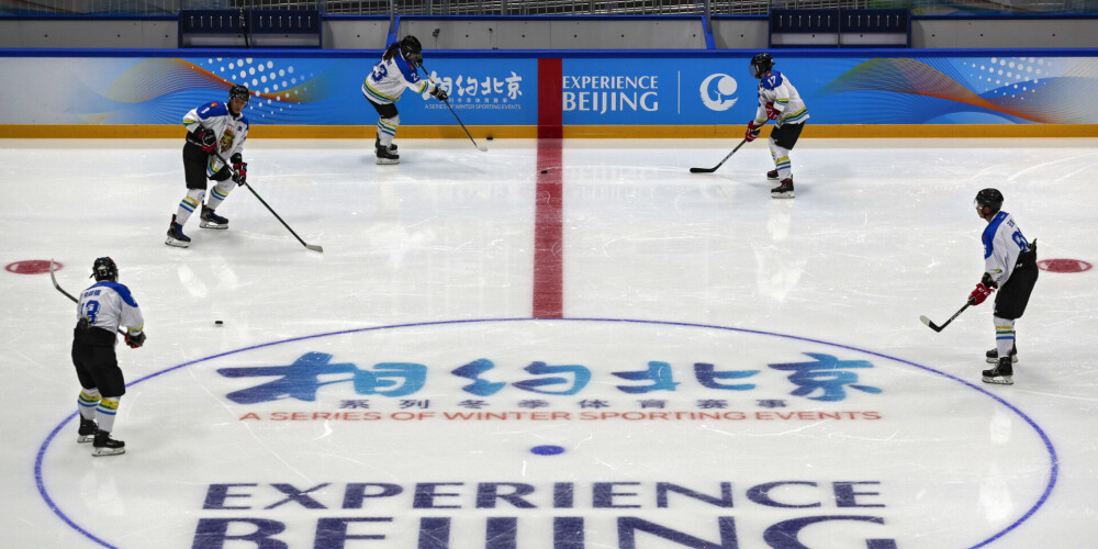Apdraudēta Ķīnas hokeja izlases dalība Pekinas olimpiskajās spēlēs