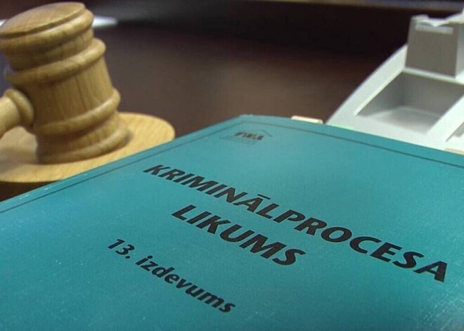 "Я тобой воспользуюсь! Так говорит папа": мужчину в Латвии обвиняют в педофилии; адвокаты убеждены, что насилия не было