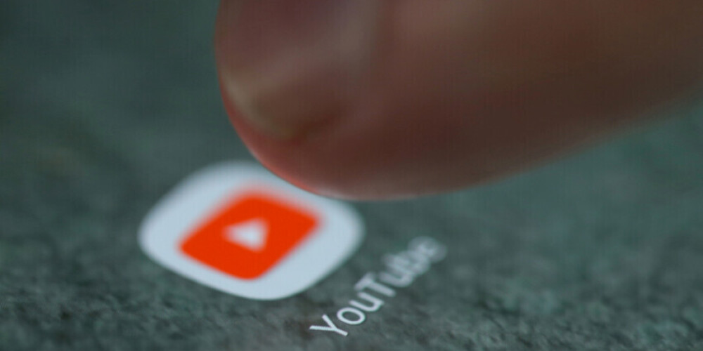 "YouTube" par viltus informācijas izplatīšanu bloķējis divus RT Vācijas kanālus